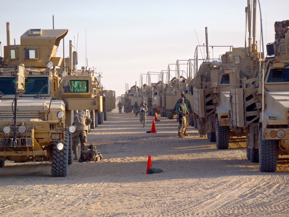 DVIDS - Images - Clearing the way out of Iraq [Image 3 of 9]