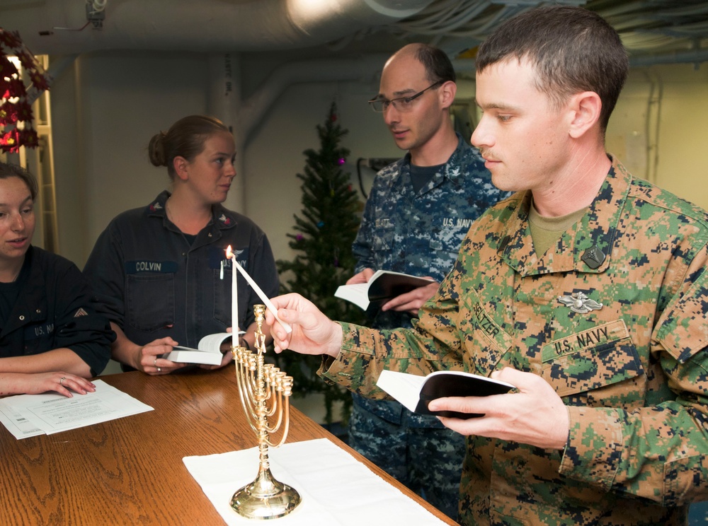 USS New Orleans sailors' community outreach in Cambodia