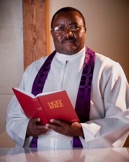 Speaking to Mountains: Kenyan chaplain visits Camp Lemonnier