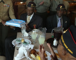 Living legends: Montford Point Marines visit depot