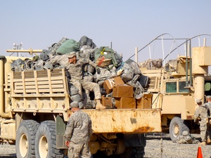 CSM Kelley talks to his soldiers before leaving Iraq