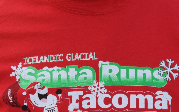 IJC Santa Runs Tacoma 5K