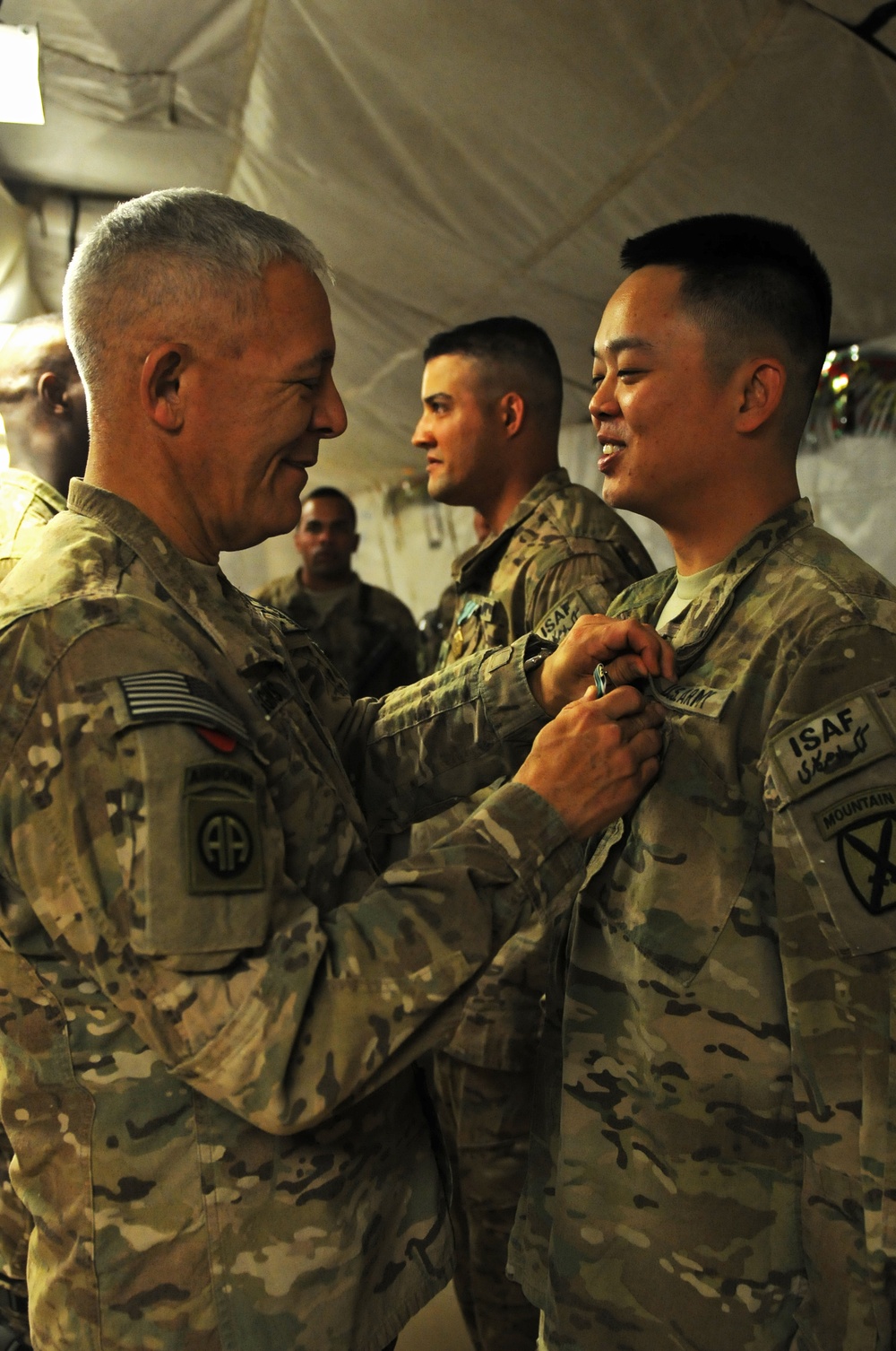 Soldier receives award on Christmas