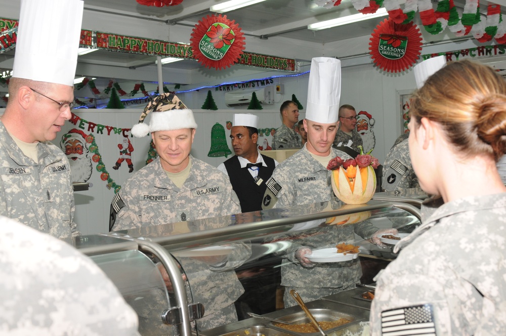 Third Army CSM serves Christmas meals to deployed Servicemembers