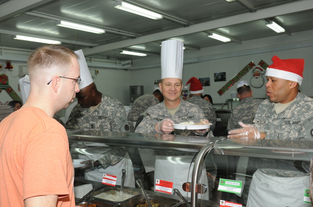 Third Army CSM serves Christmas meals to deployed Servicemembers