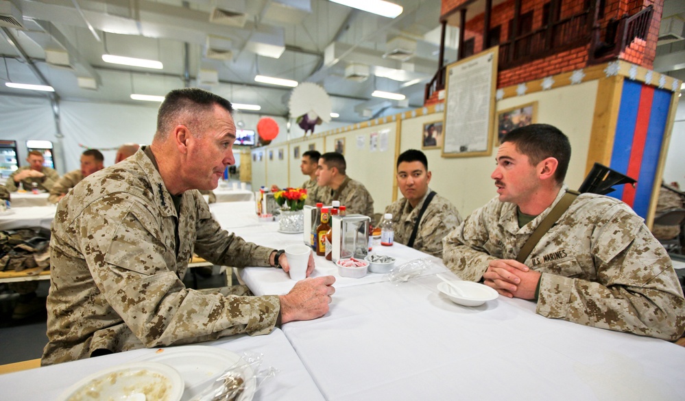 Assistant Commandant of the Marine Corps visits Camp Leatherneck