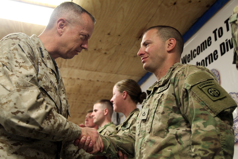 ISAF commander visits soldiers in Balkh