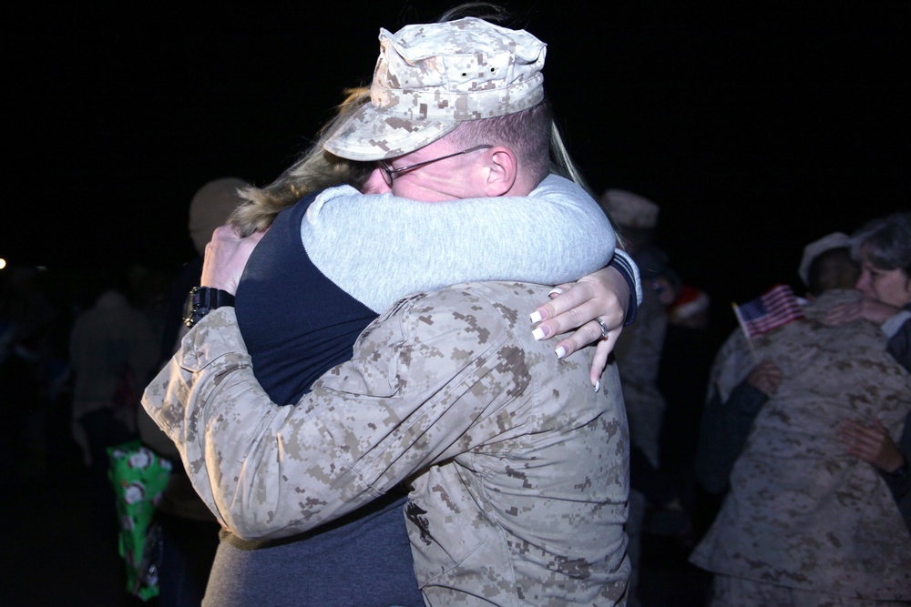 Deployed Marines return in time for Christmas