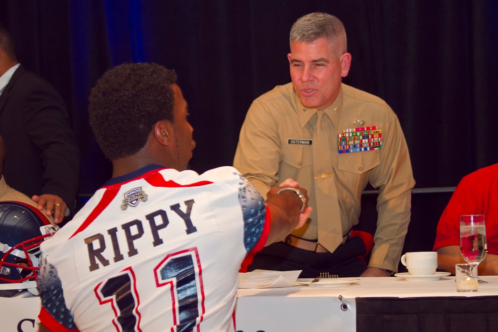 Semper Fidelis All-Americans attend awards banquet