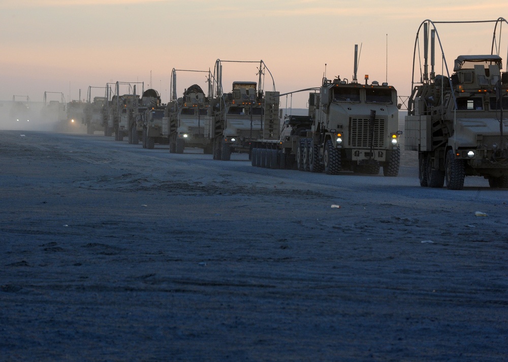 Convoys head to Camp Buehring, Kuwait