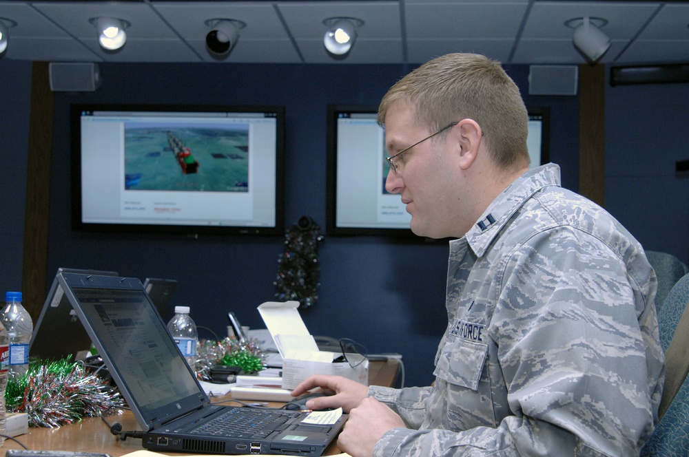 NORAD Tracks Santa 2011