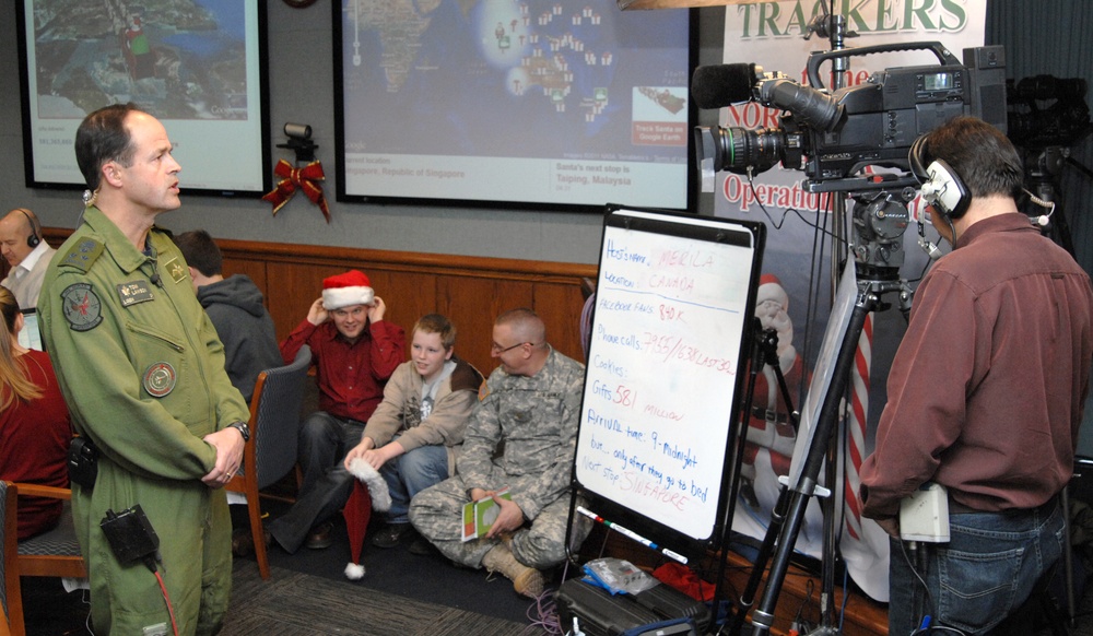 NORAD tracks Santa 2011