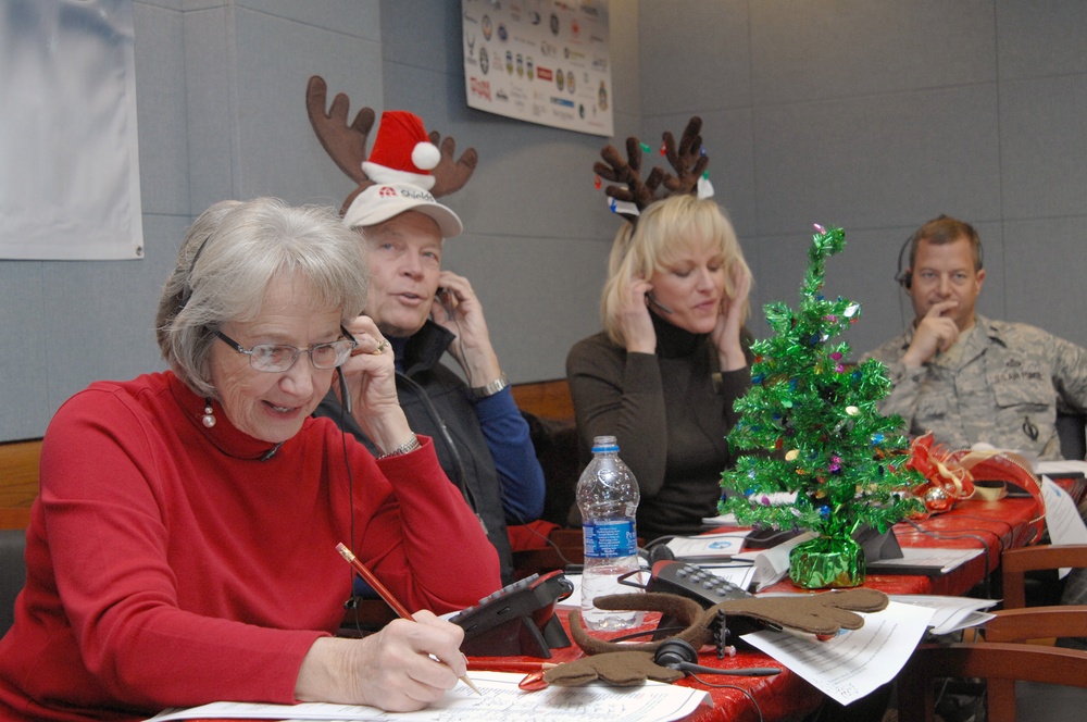 NORAD Tracks Santa 2011