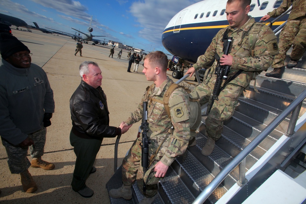 119th soldiers reunited with families