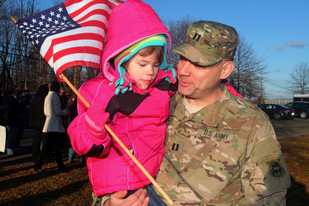 119th soldiers reunited with families