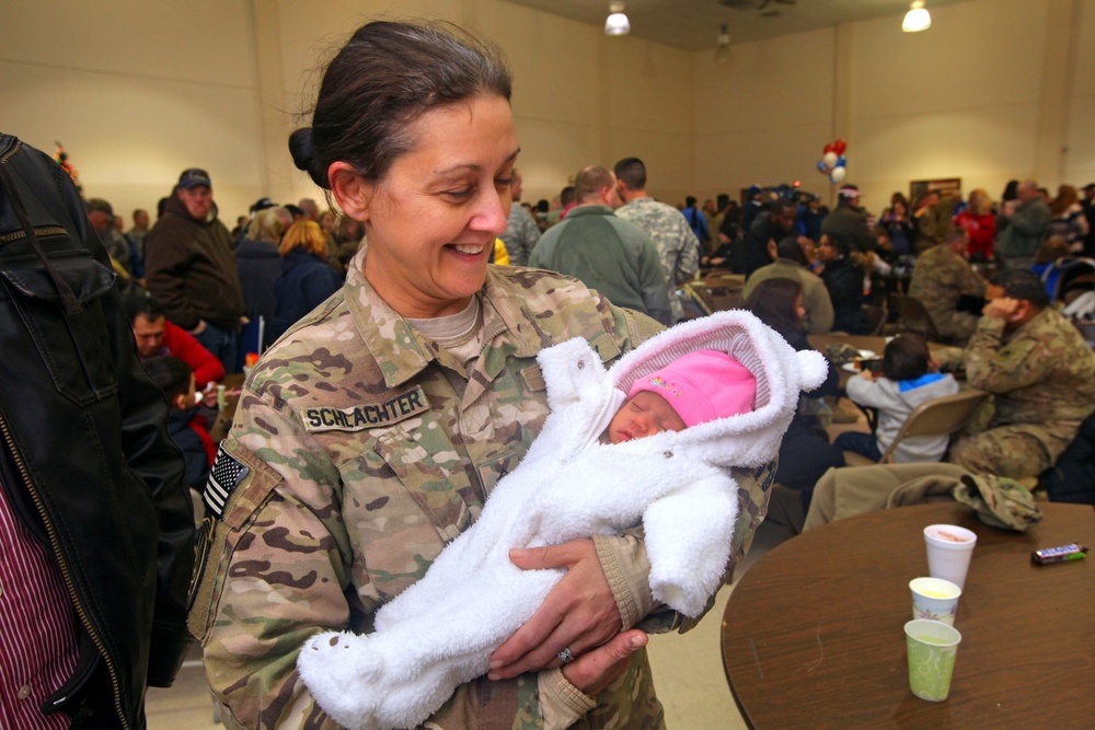 119th soldiers reunited with families