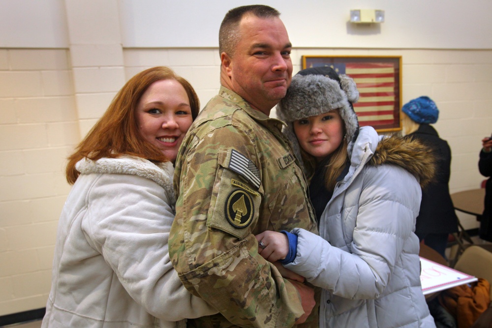 119th soldiers reunited with families