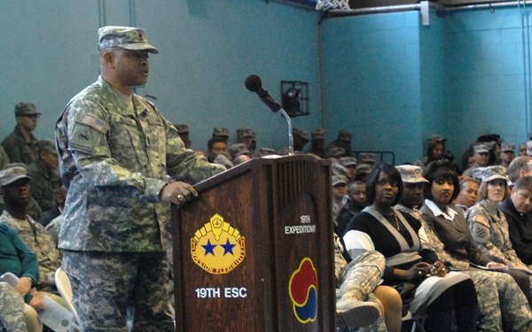 19th Expeditionary Sustainment Command gets new command sergeant major