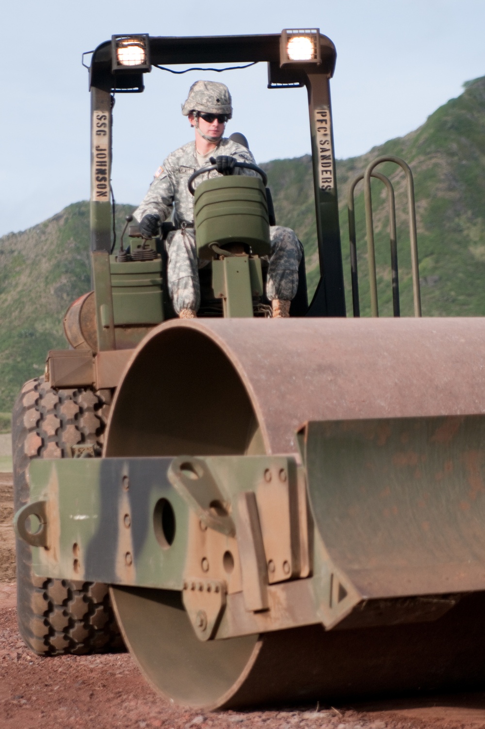 523rd Engineer Company rebuilds road for K-Bay Range