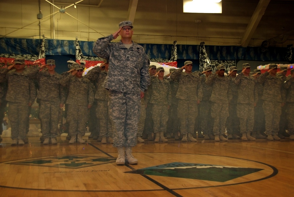 Engineers return from Iraq, cut forces in Afghanistan