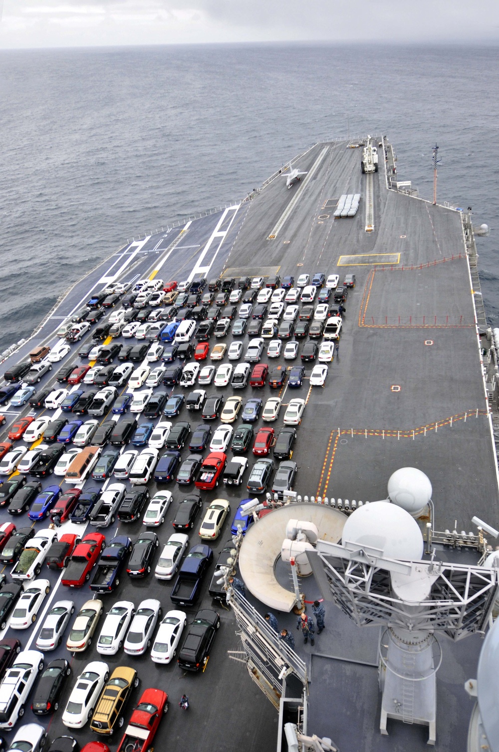 Sailors' cars transported by USS Ronald Reagan