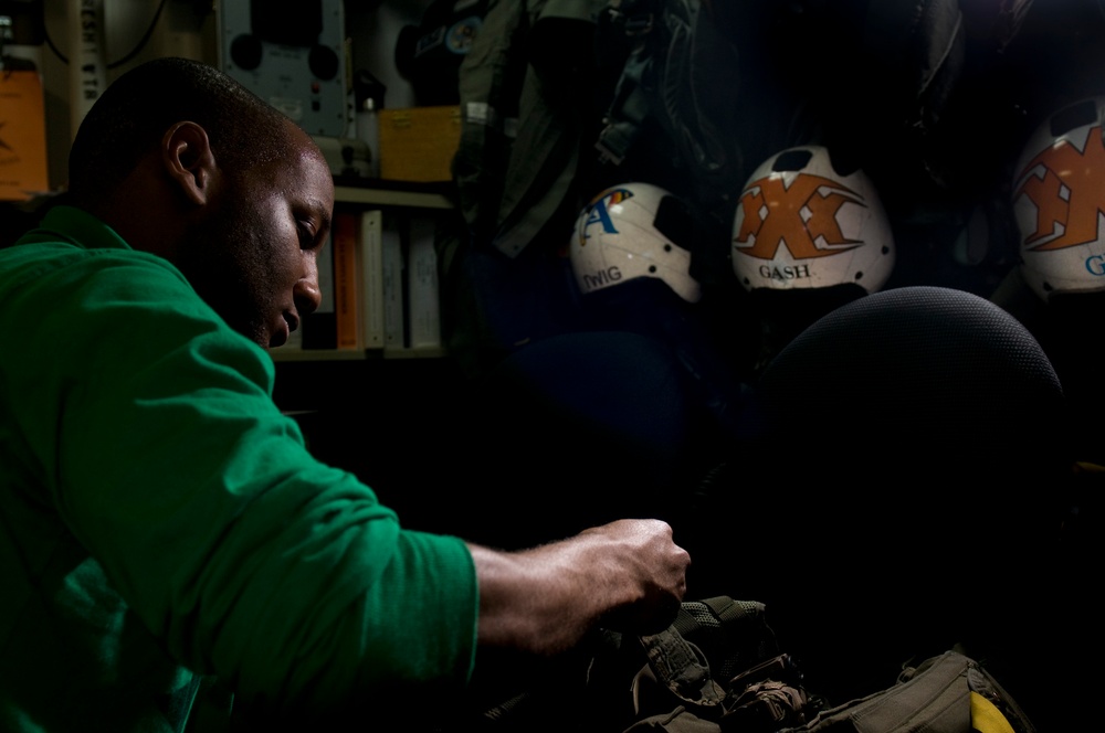 USS Carl Vinson action USS Carl Vinson action