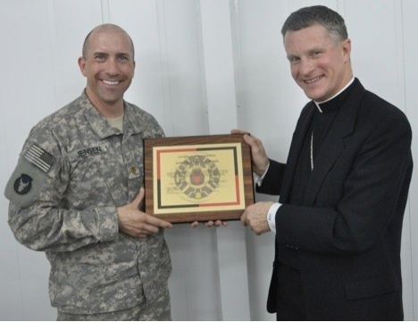 Archbishop of US military services visits Kuwait for Christmas