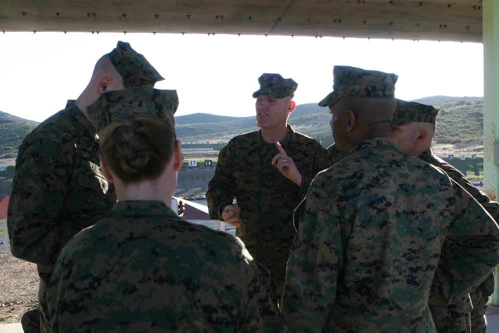 Sergeant Major of the Marine Corps tours Miramar