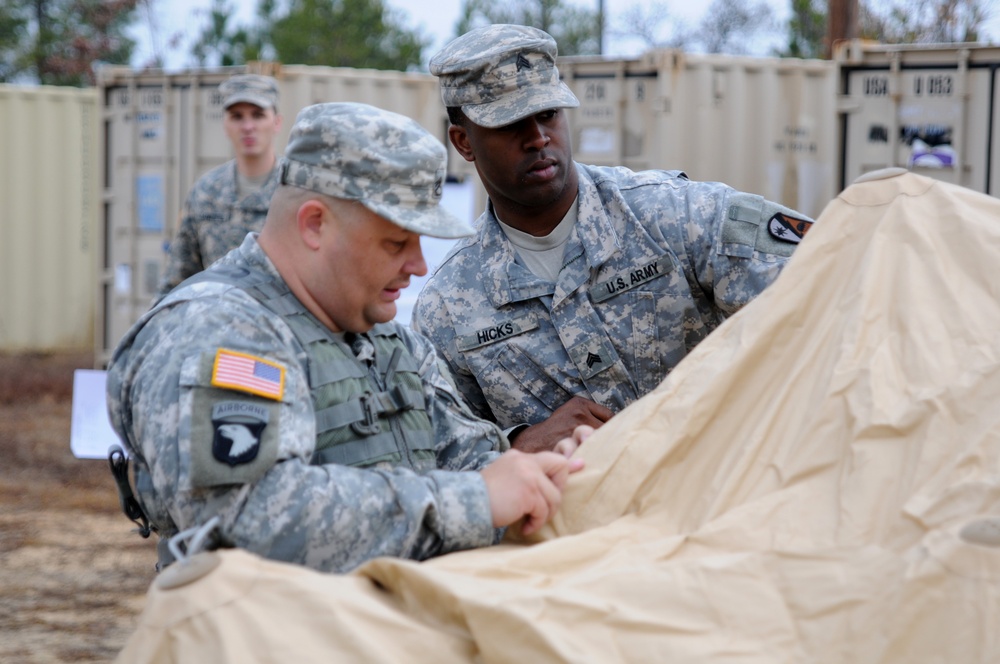 82nd Sustainment Brigade soldiers set up DRASH