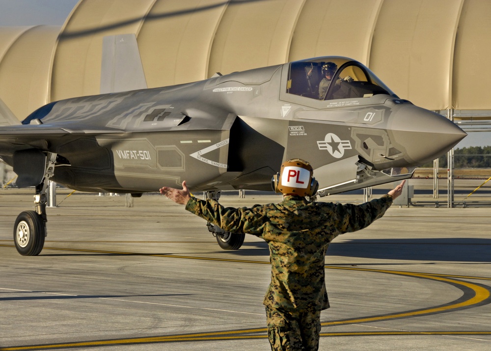 F-35B maintainer trains to be part of aviation history