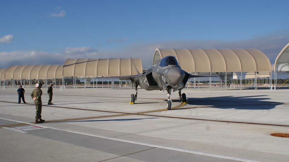 Lightning strikes twice for 2nd MAW: Marine Corps welcomes first F-35B aircraft to its fleet