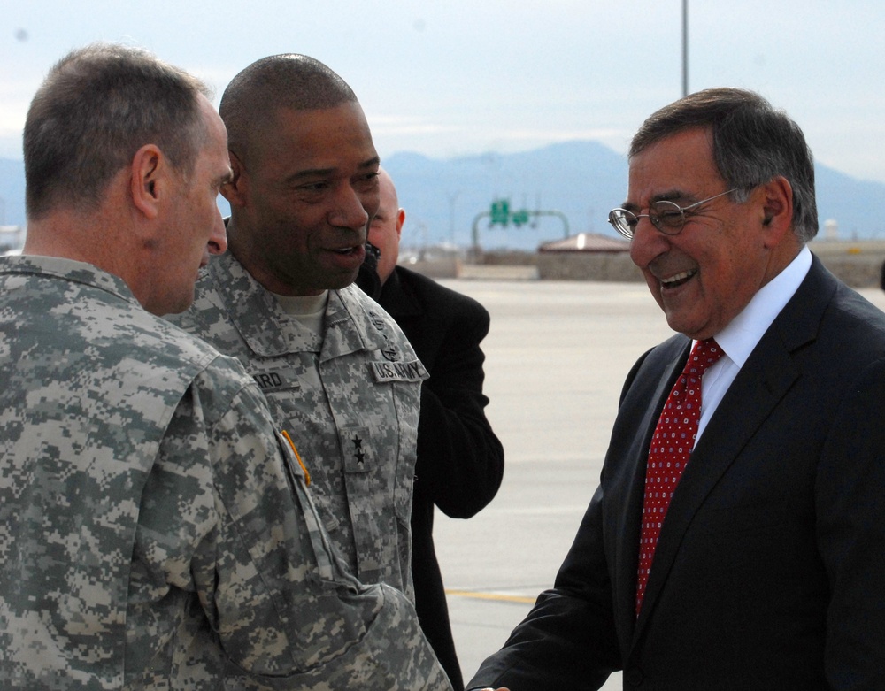 Secretary of Defense visits Fort Bliss