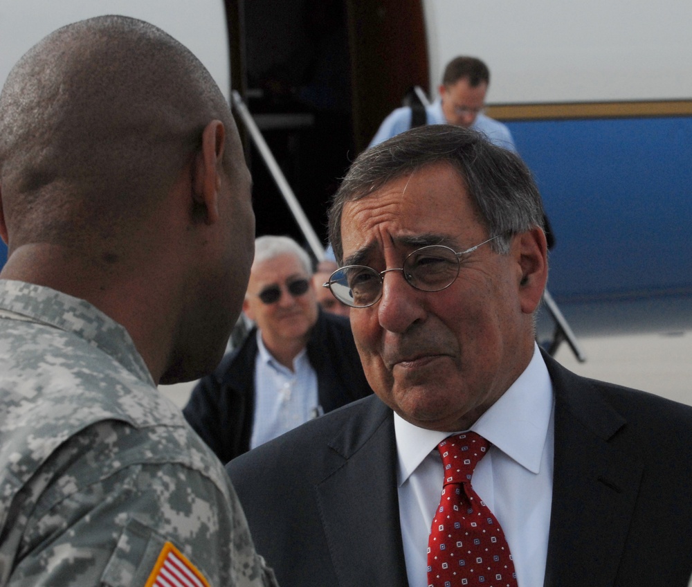 Secretary of Defense visits Fort Bliss