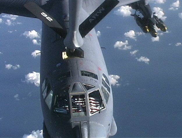 Air mobility in Iraq: Air refueling set tone for air ops for start of OIF