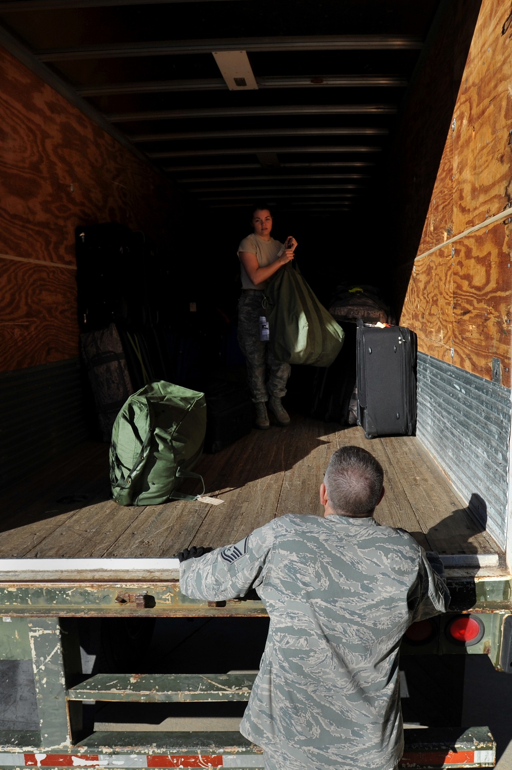 Loading mobility bags