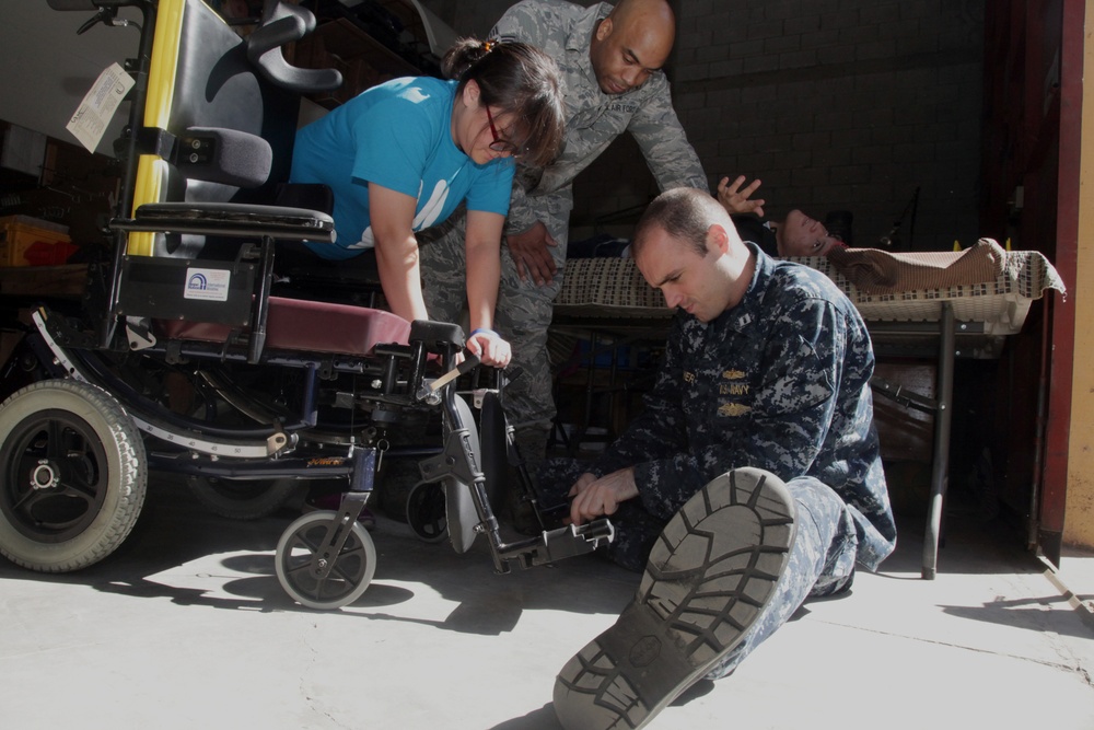 HSV-2 Swift/Southern Partnership Station 2012