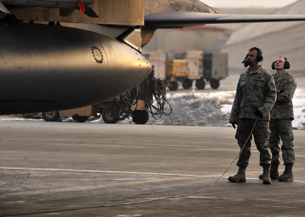 F-15E Strike Eagle reaches 10,000 logged flying hours