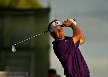 Former US Navy lieutenant turned PGA pro Billy Hurley III makes the cut at the 2012 Sony Open