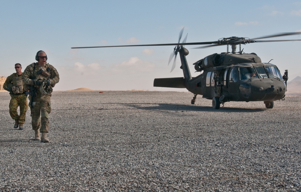 Maj. Gen. James Huggins visits FOB Lagman, Afghanistan