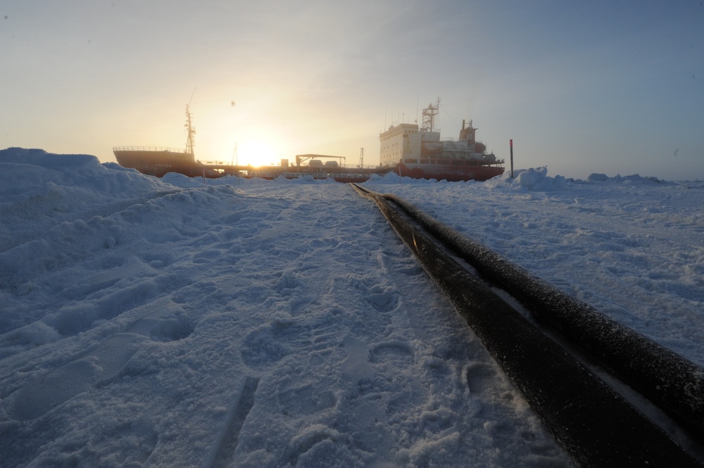 Renda begins Nome fuel transfer