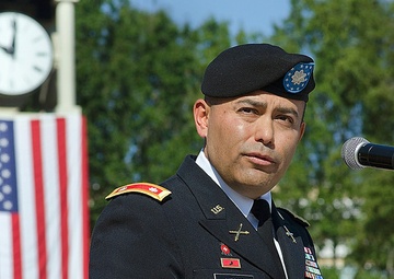 2011 Professor of Military Science of the Year credits Army mentors for his success