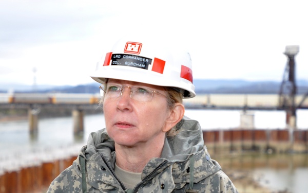 Division commander leaves Music City in tune with Nashville District's 'people'