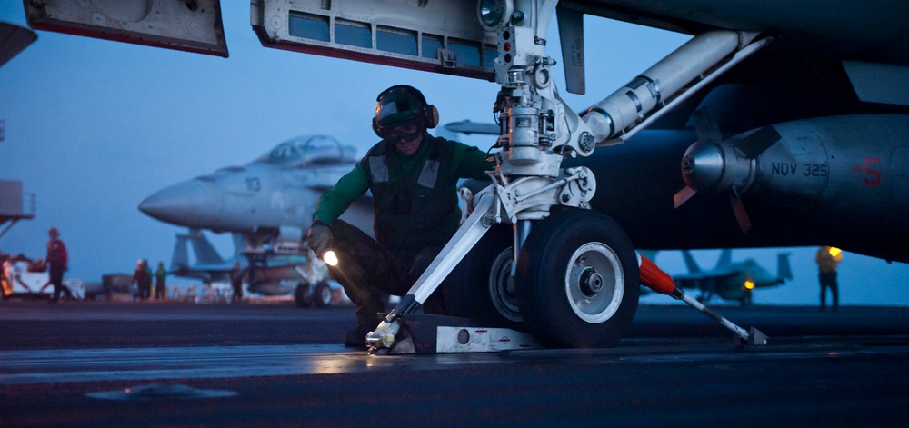 USS John C. Stennis flight deck