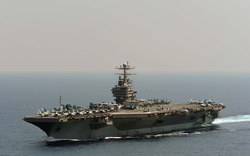 USS Abraham Lincoln transits Indian Ocean