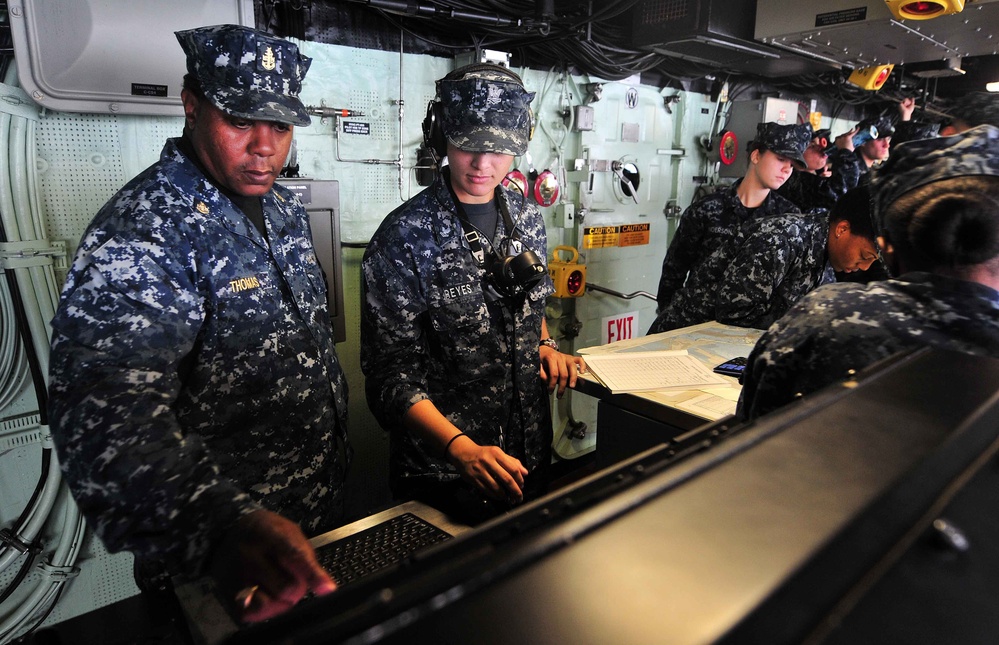 USS Mesa Verde in Spain