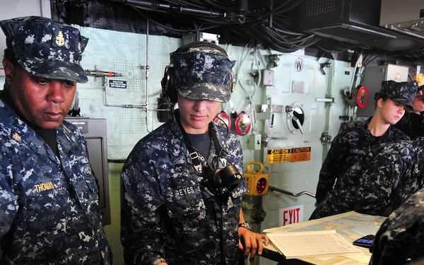 USS Mesa Verde in Spain