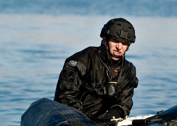 58th Rescue Squadron pararescuemen train to fight