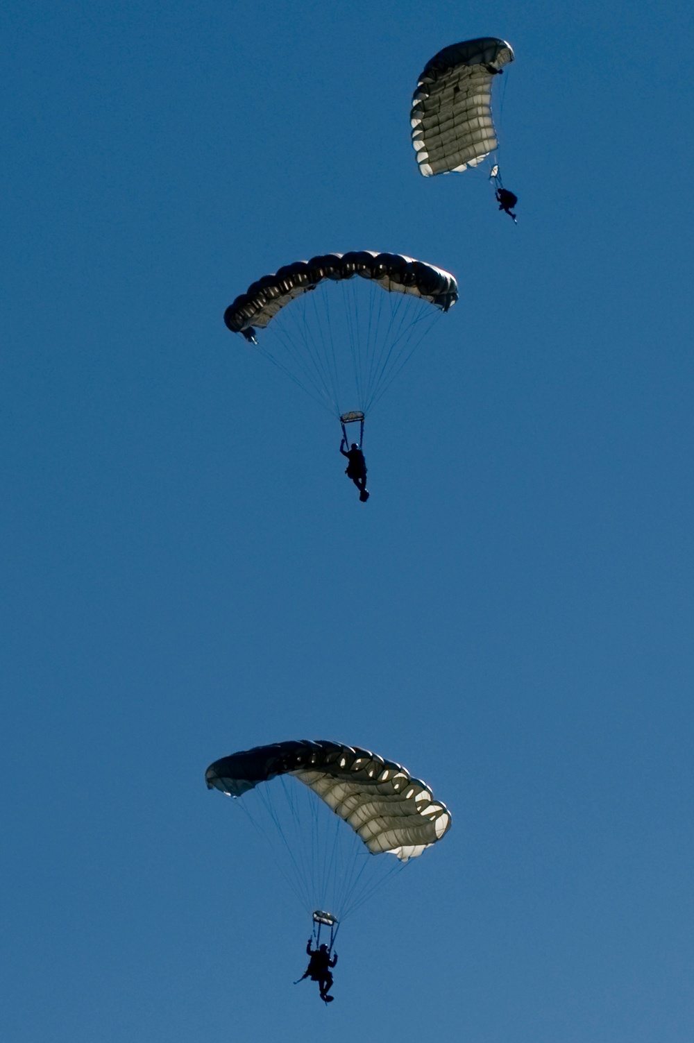 58th Rescue Squadron pararescuemen train to fight