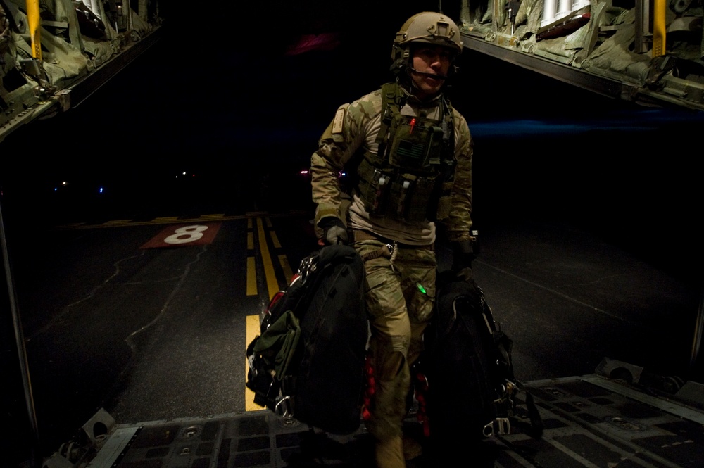 58th Rescue Squadron pararescuemen train to fight