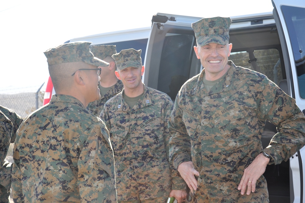 New MCI-West CG visits MCLB Barstow